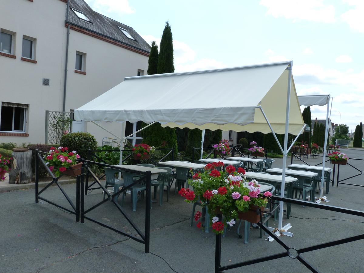 Hostellerie Du Chateau Saint-Pere-sur-Loire エクステリア 写真
