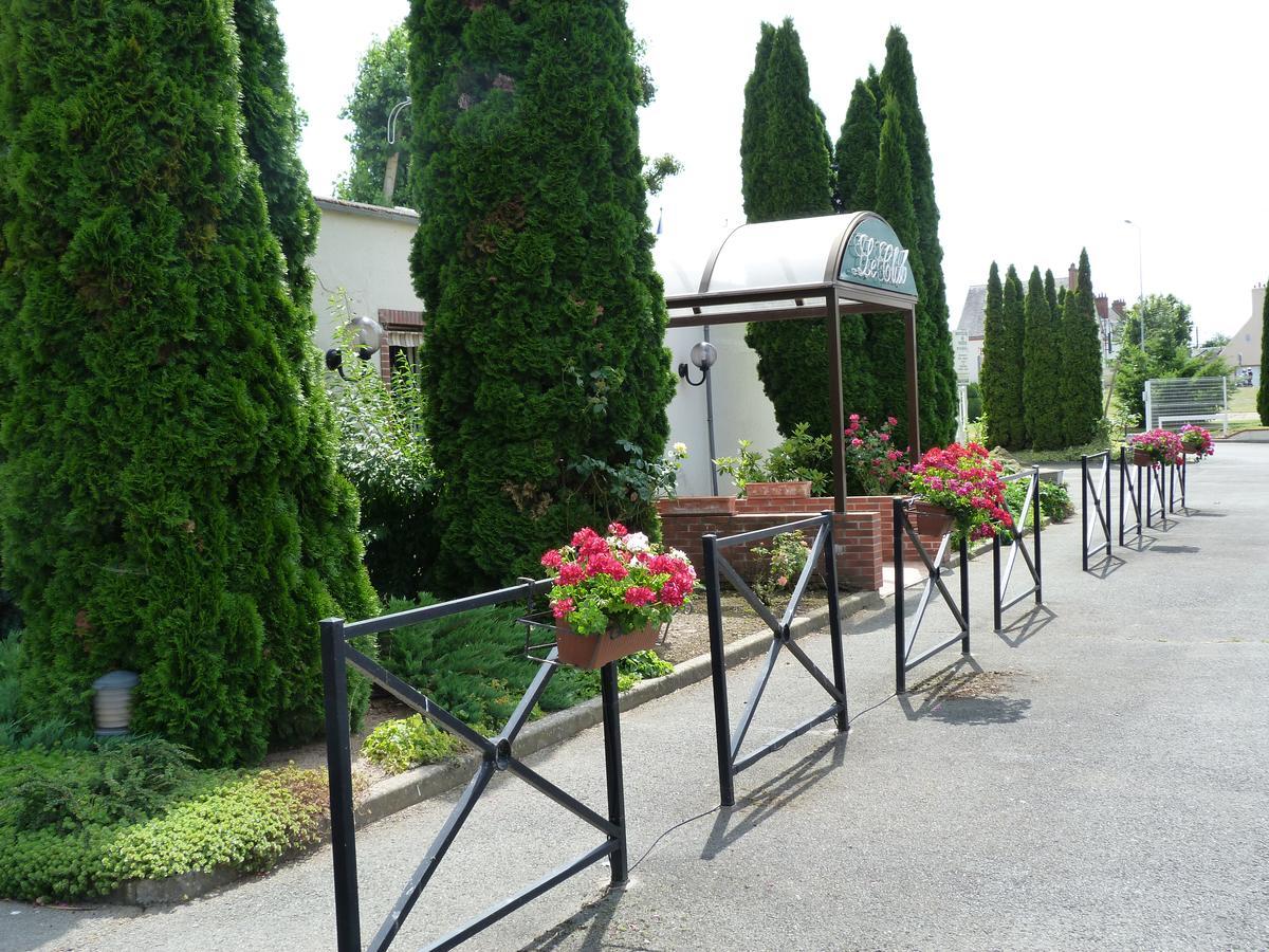 Hostellerie Du Chateau Saint-Pere-sur-Loire エクステリア 写真